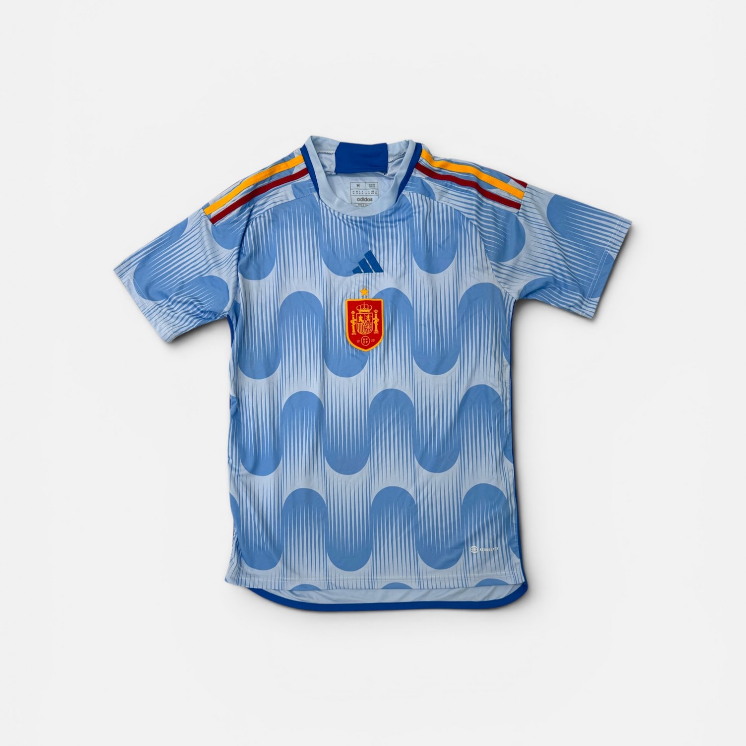 SPAIN NATIONAL TEAM ADIDAS FOOTBALL JERSEY M
